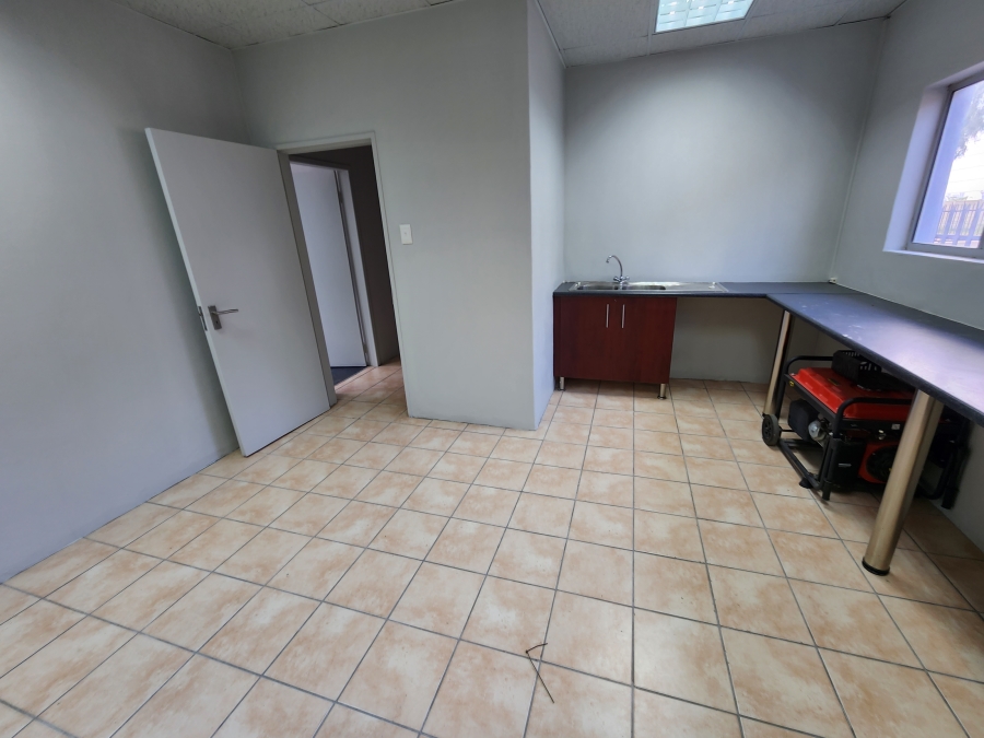 To Let Commercial Property for Rent in Vaalpark Free State